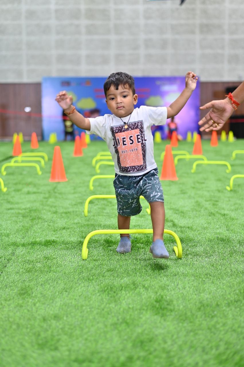 Kids having fun at NIBOG